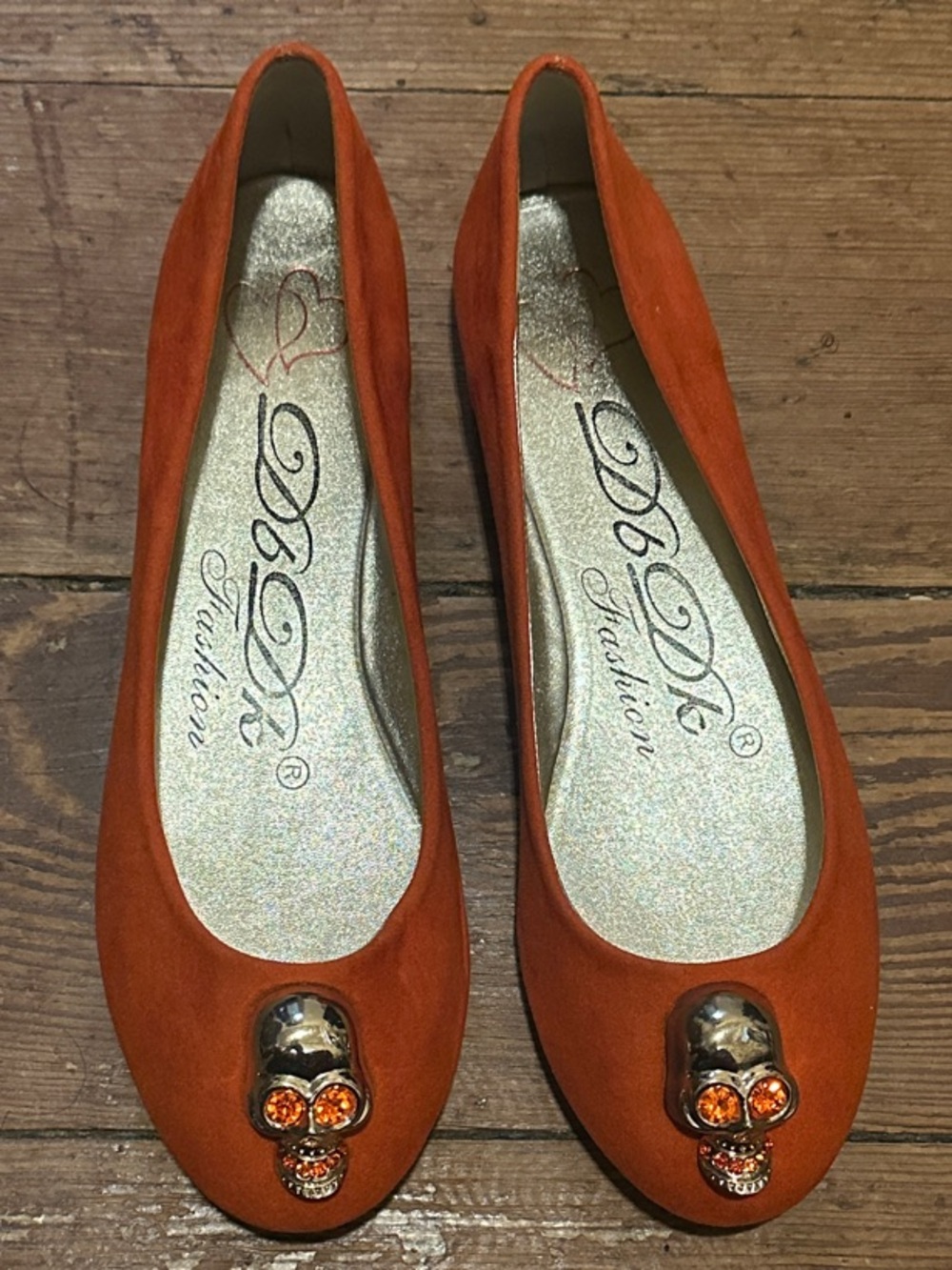 Orange Crystal-Embellished Skull Women's Ballet Flats